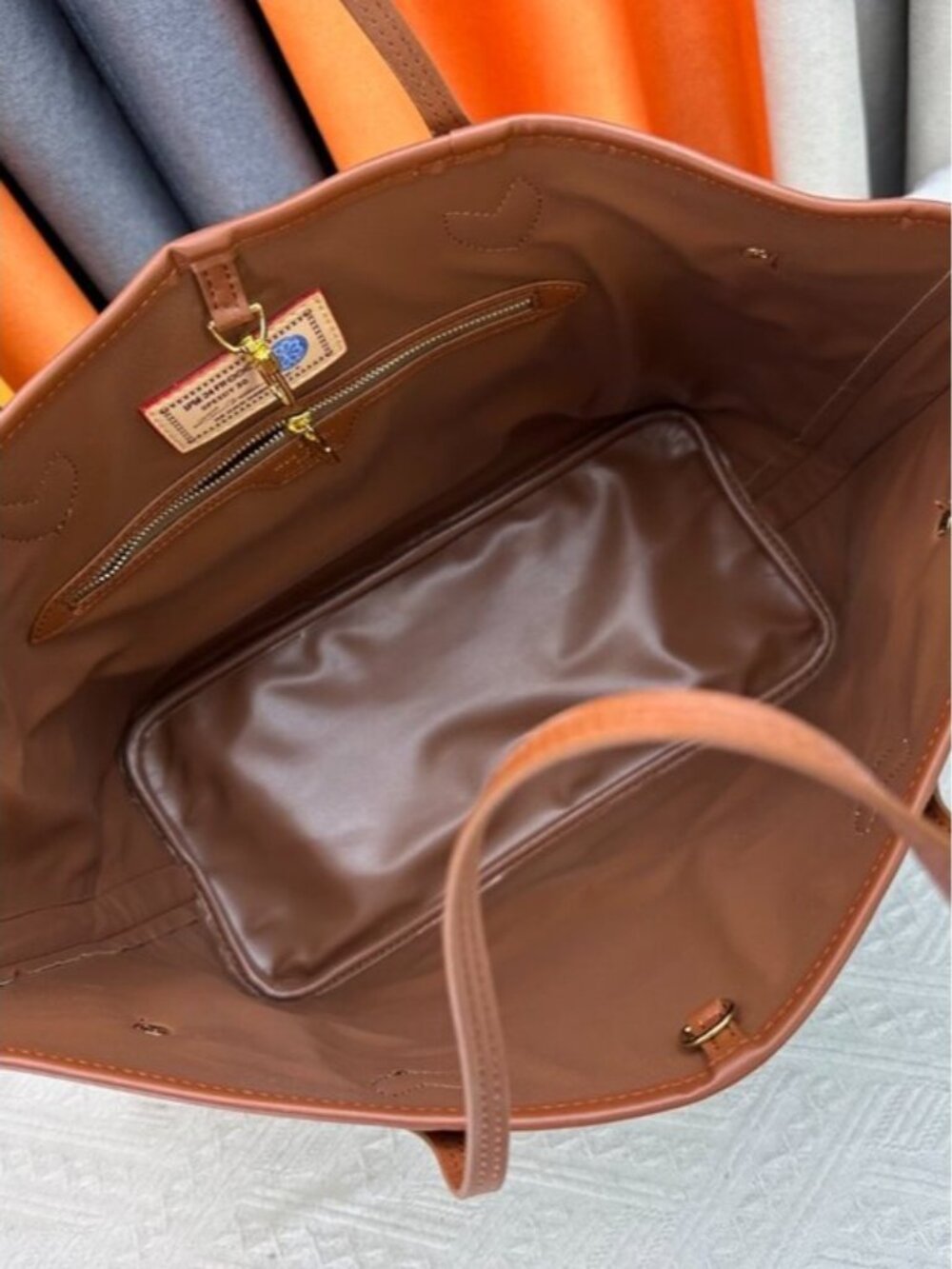NWT - Louis Vuitton Authentic Bags - Picture 9 of 9